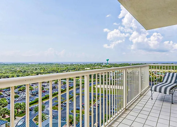 Well-Appointed Condo With Amazing Views Pool & Hot Tub - Close To Beach