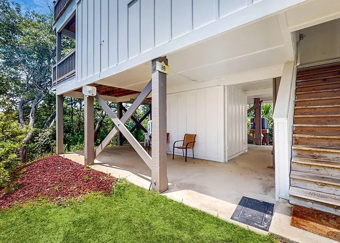 Gulf View Home With Two-Level Deck Beach Access & Shared Pools Hot Tub Gym